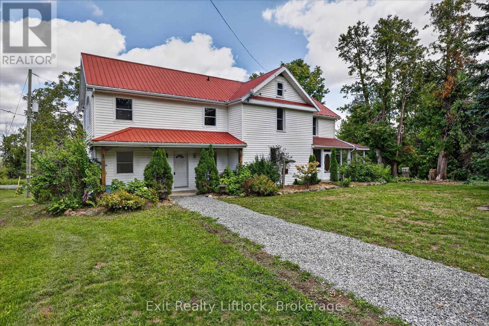 620 STEWART LINE - Photo 3