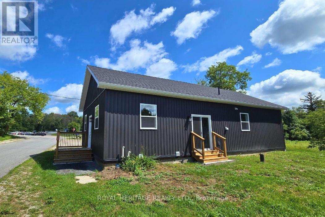 1009 ELM TREE ROAD