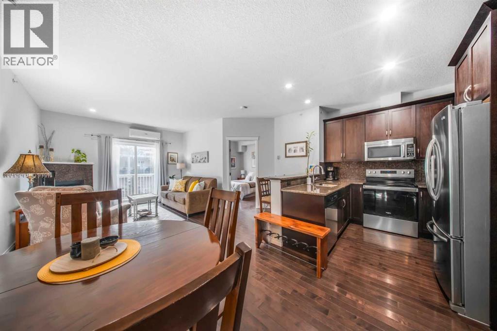 4408, 31 Country Village Manor NE