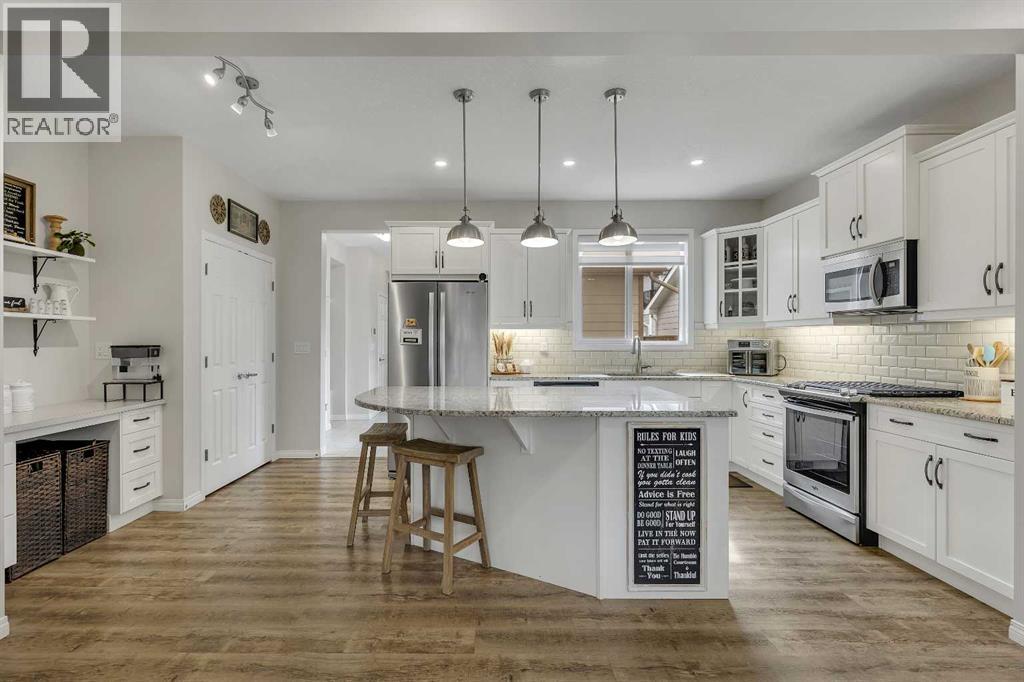 177 Yorkville Manor SW