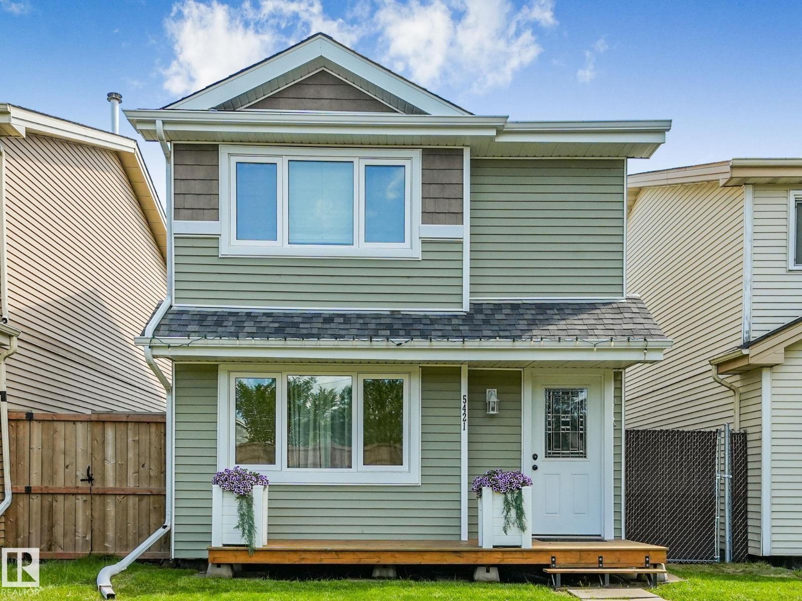 5421 22 AV NW