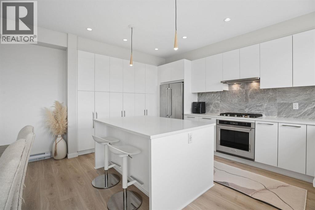 1xx 1360 MITCHELL STREET