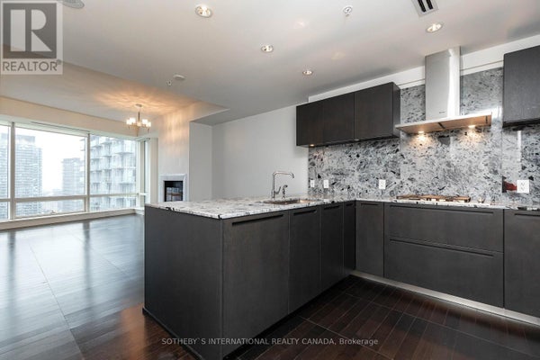 3002 - 180 University Ave, Toronto (Bay Street Corridor), ON 5