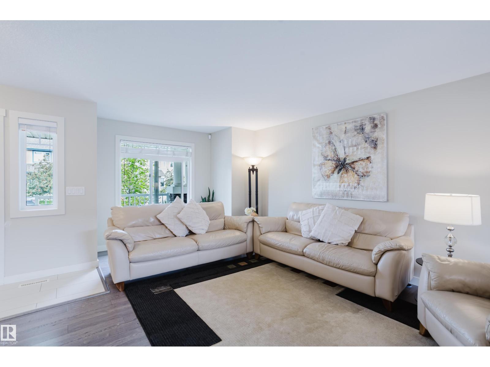 124 CY BECKER BV NW