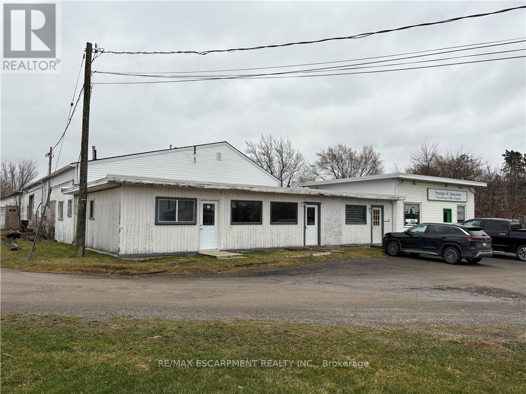 1B - 270 STATION STREET