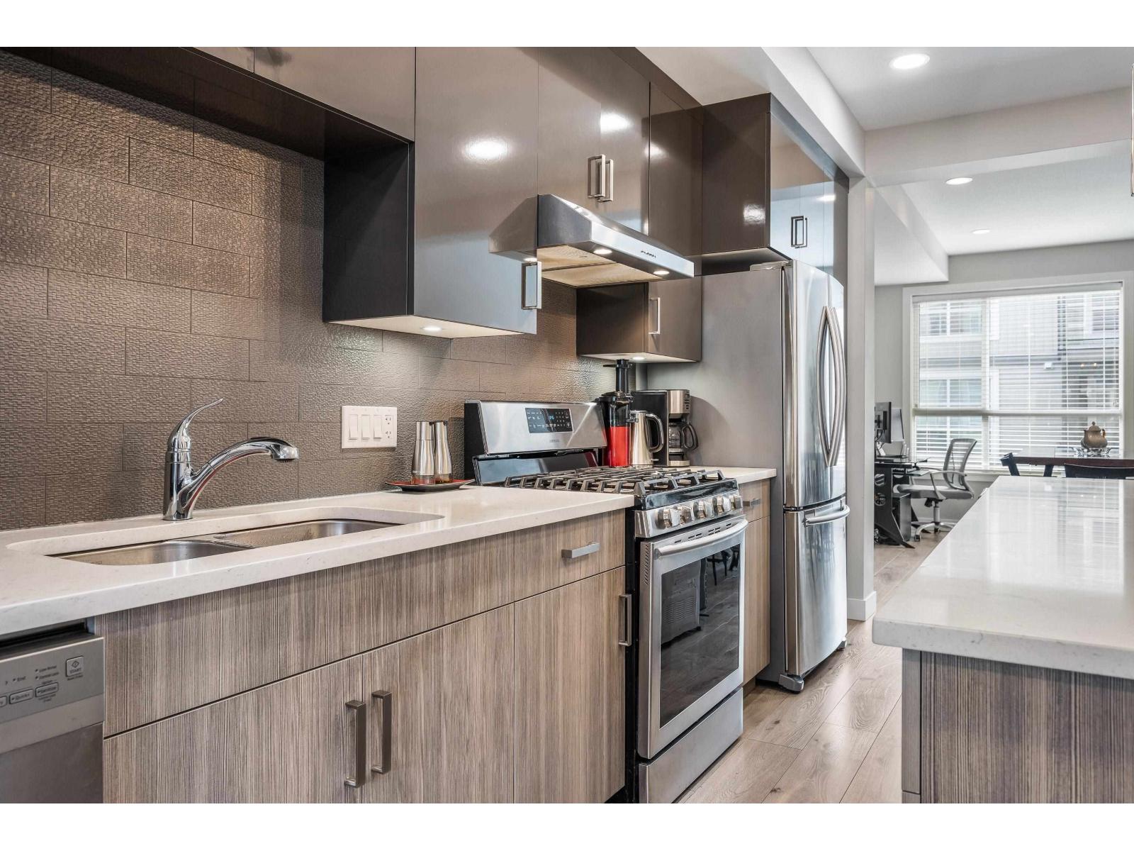 62 8413 MIDTOWN WAY, Chilliwack Proper South