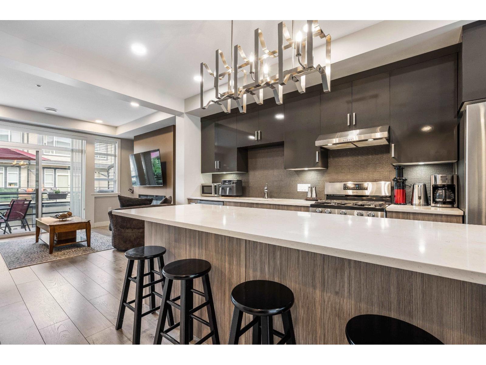 62 8413 MIDTOWN WAY, Chilliwack Proper South