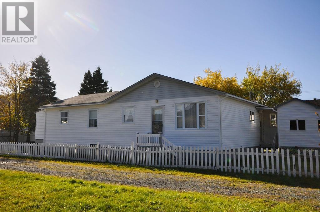 6 MOUNT PLEASANT STREET, PLACENTIA, NF A0B 2Y0 - Image 2732318411.jpeg?d=l
