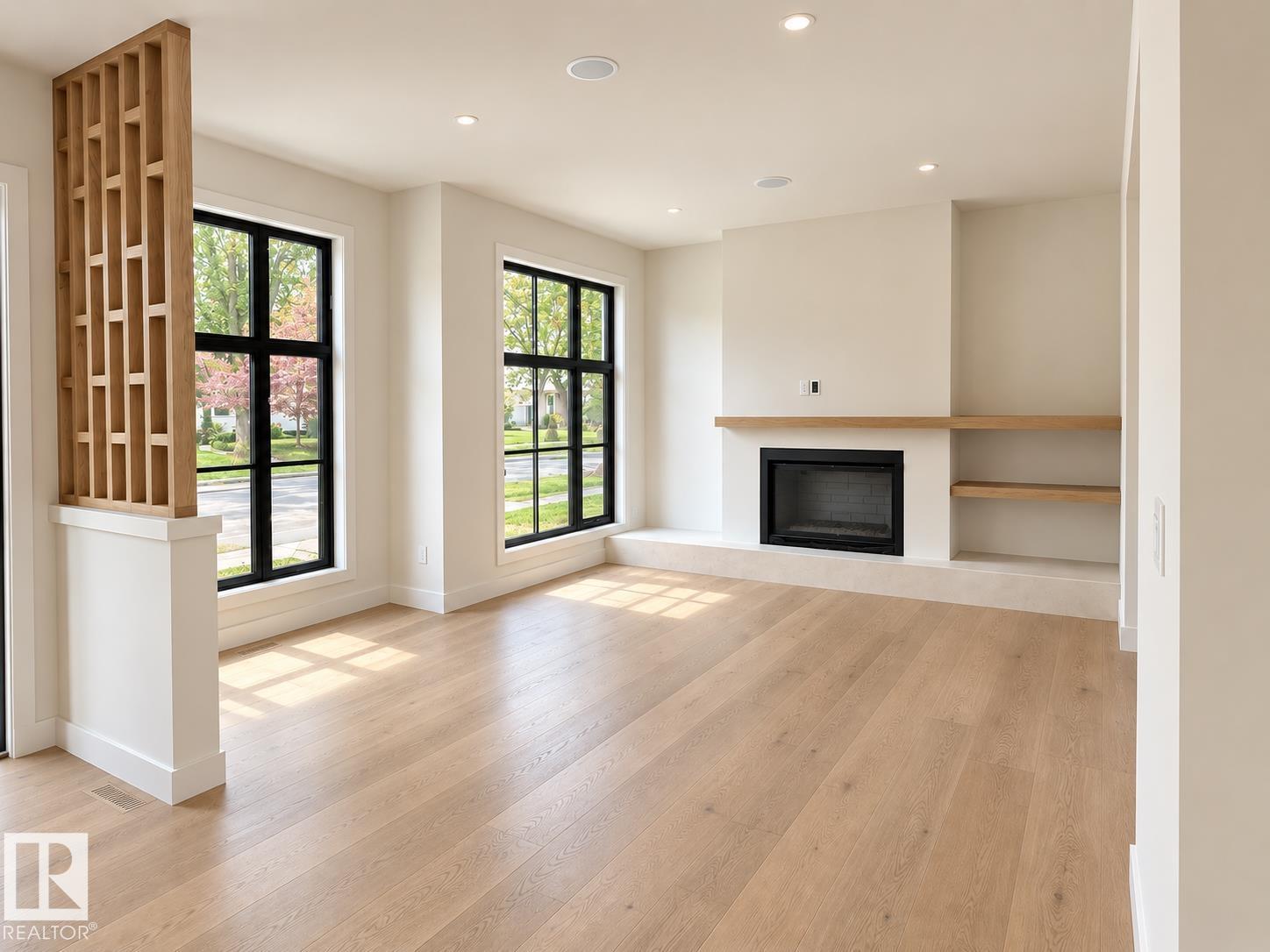9243 148 ST NW