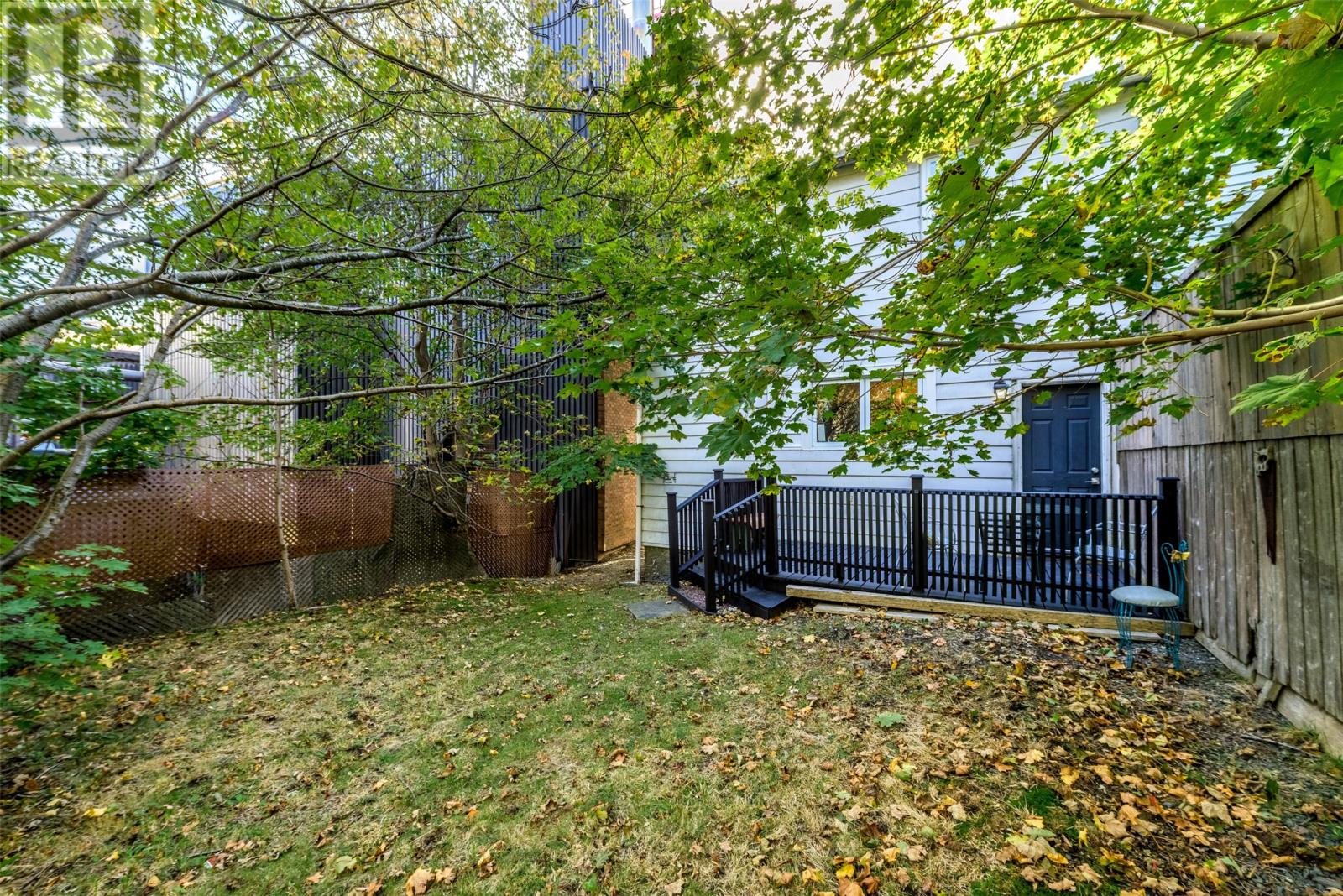 62 Leslie Street