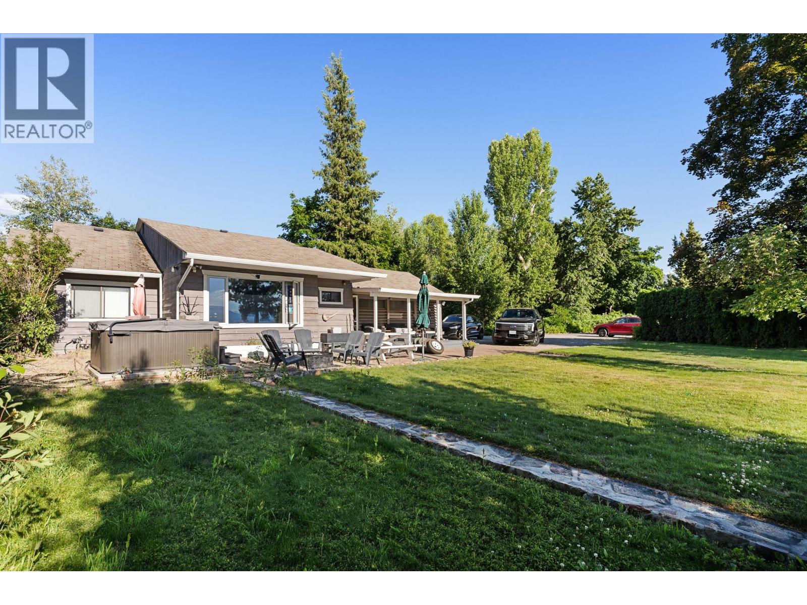 4158 Lakeshore Road