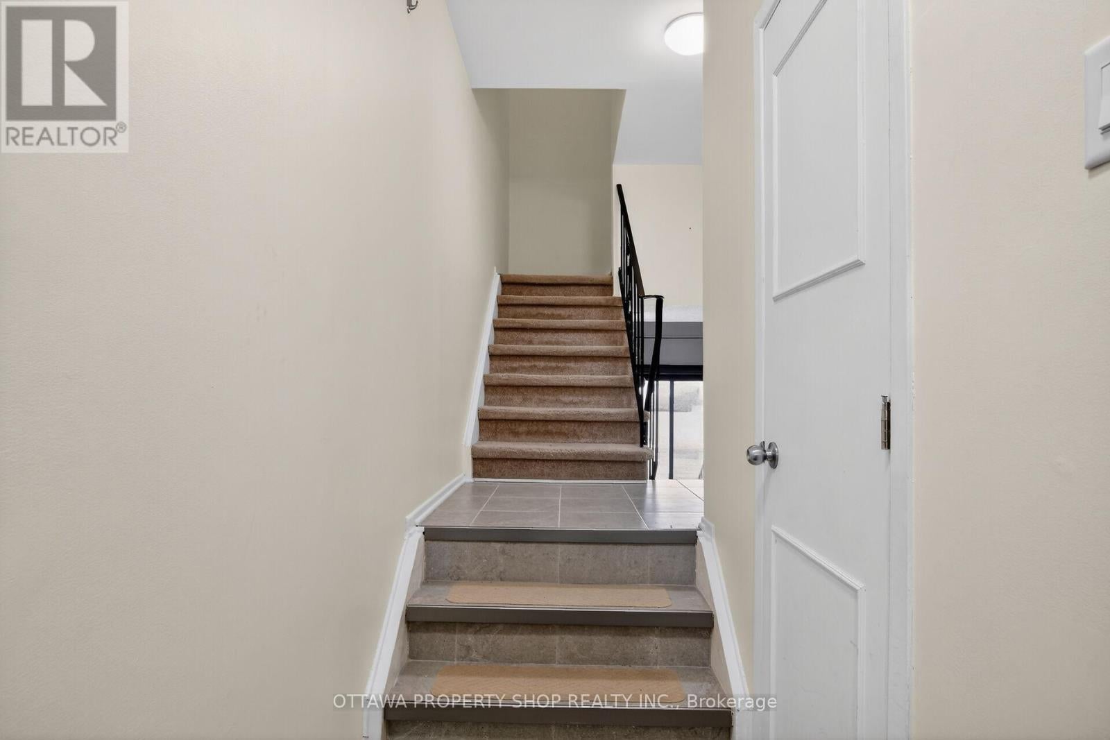30 - 2 BERTONA STREET