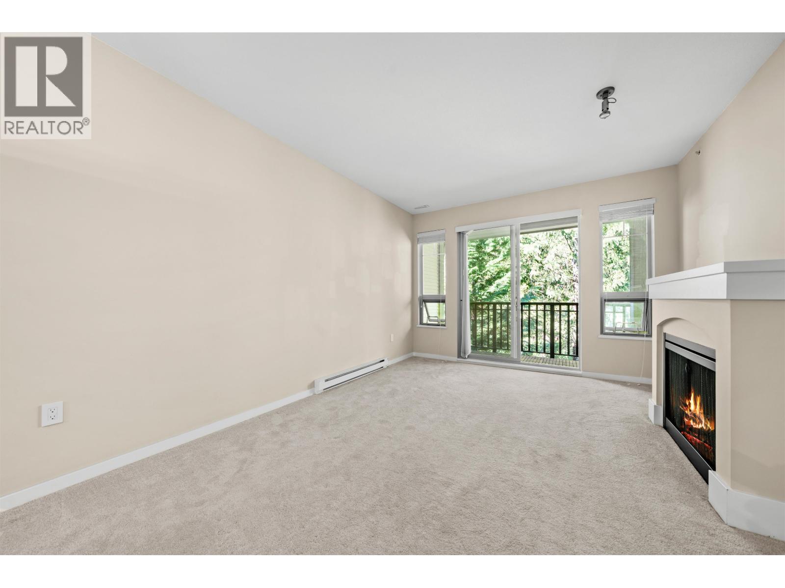 404 2969 WHISPER WAY
