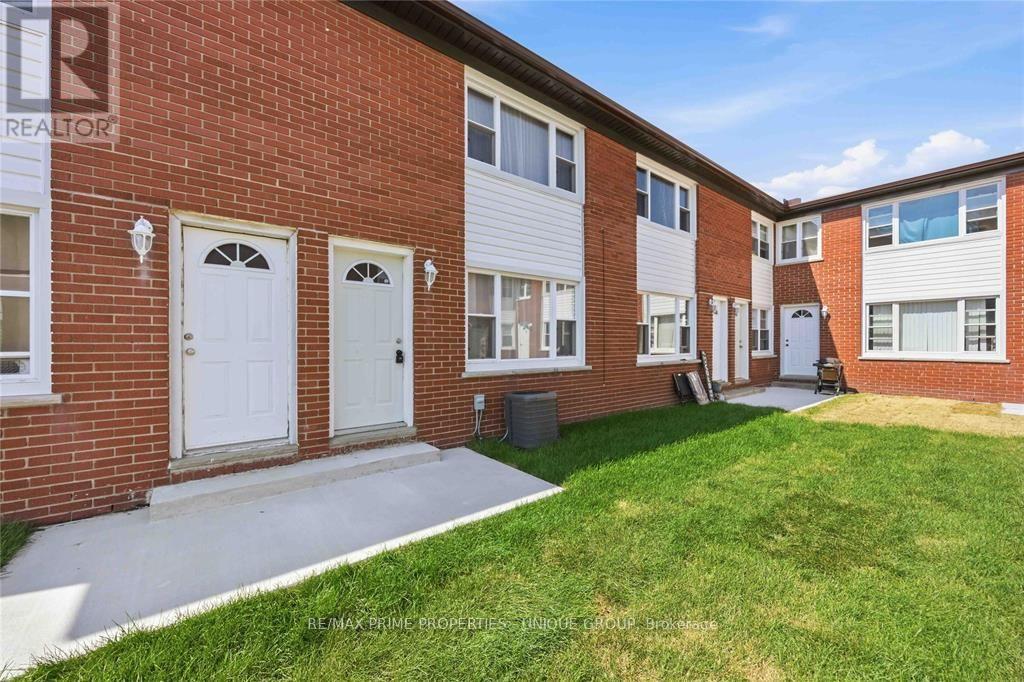 2B - 205 FANE STREET