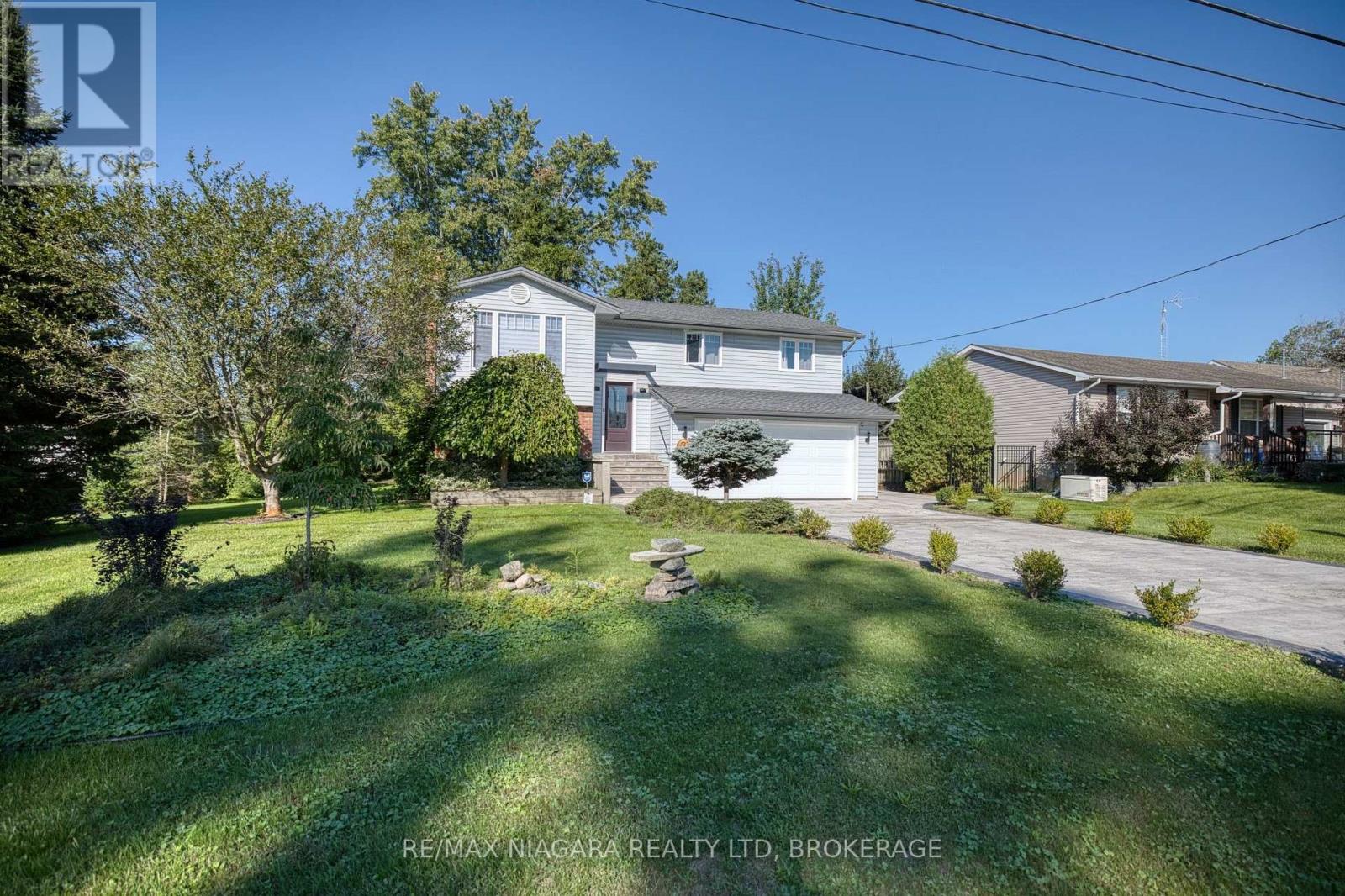 31 PLEASANT AVENUE S