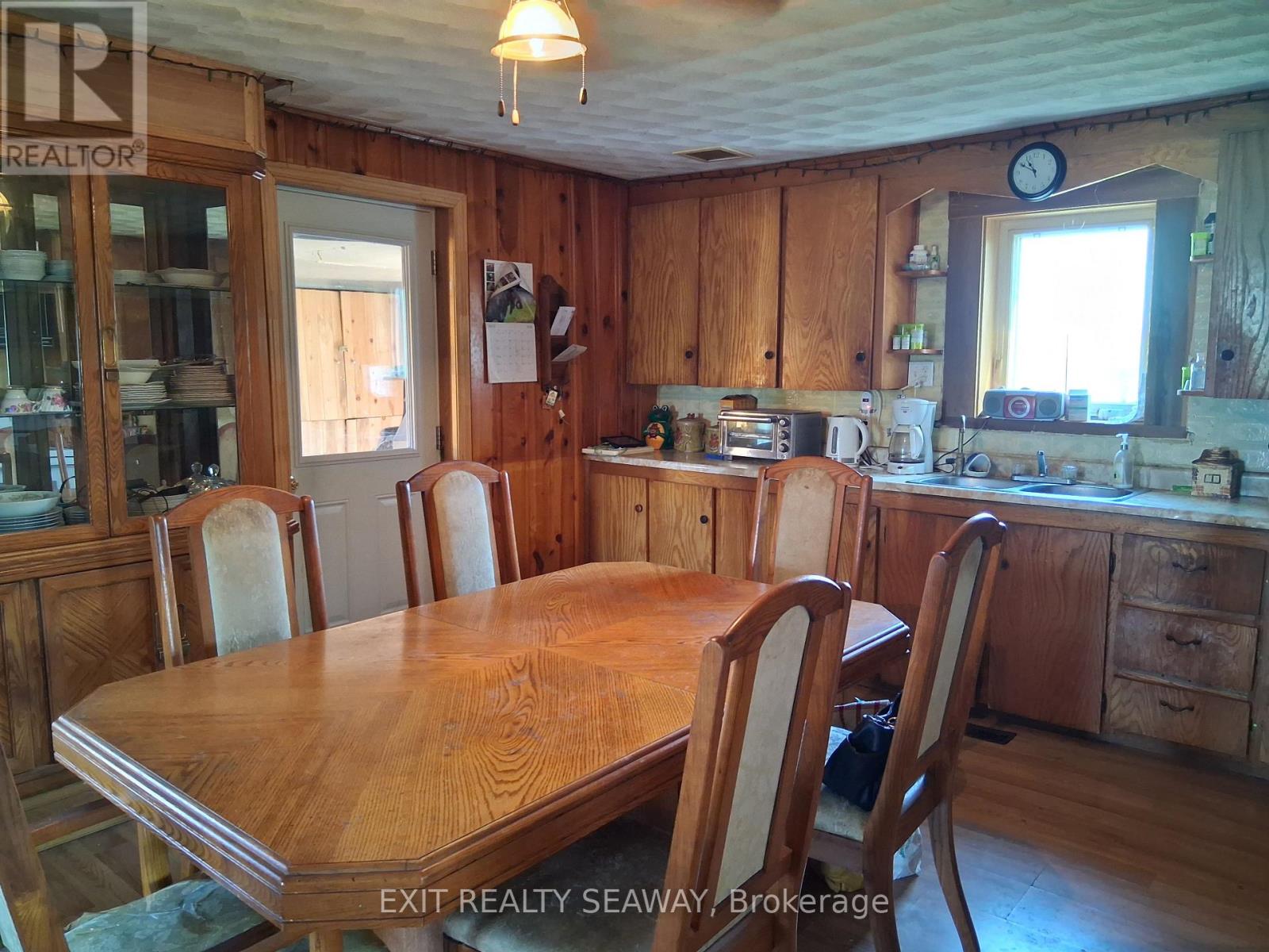 4725 12TH ROAD - Photo 4