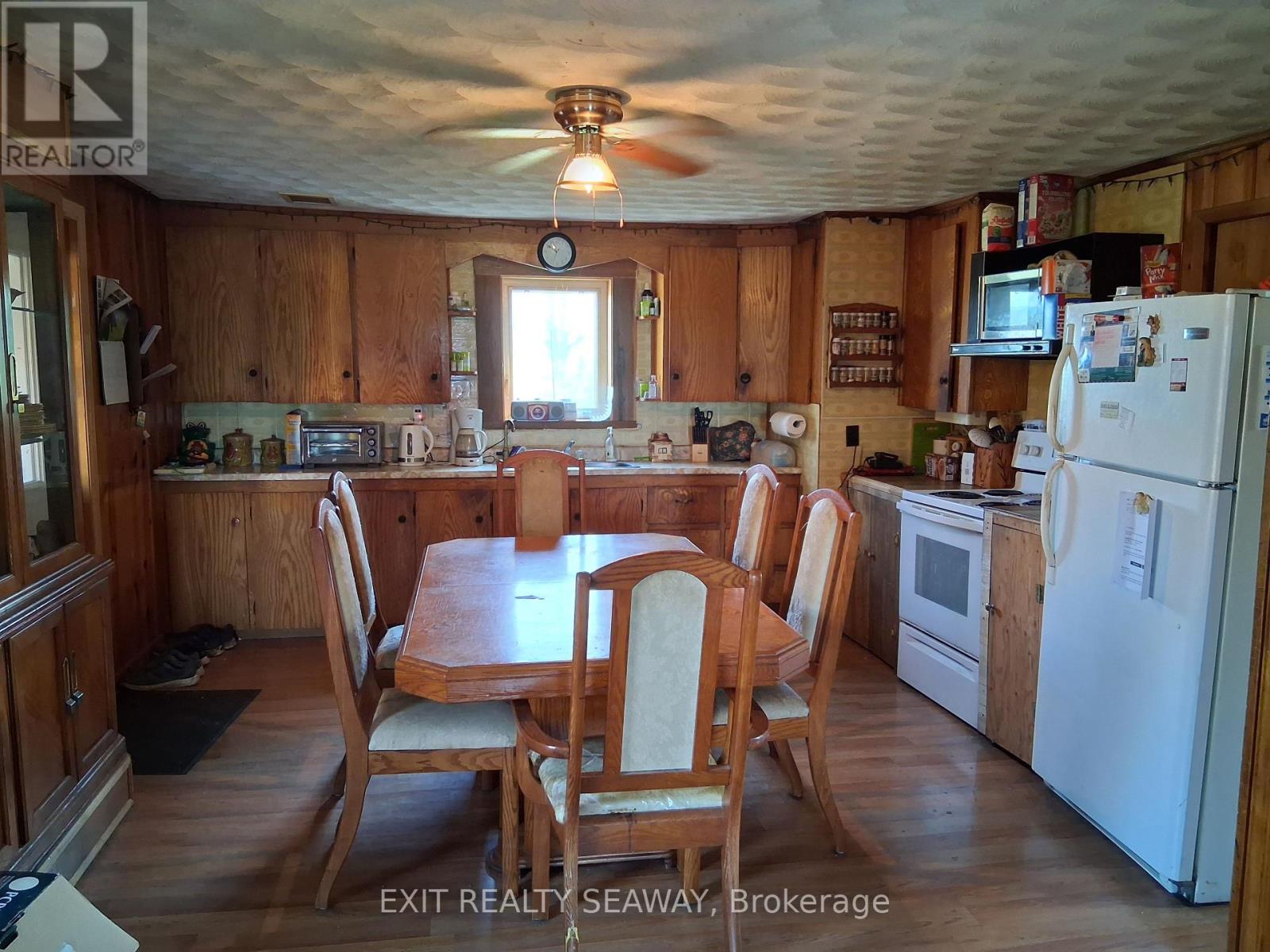 4725 12TH ROAD - Photo 3