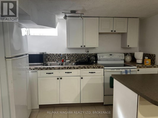 43A Beachaven Dr, St. Catharines (Port Weller), ON 5