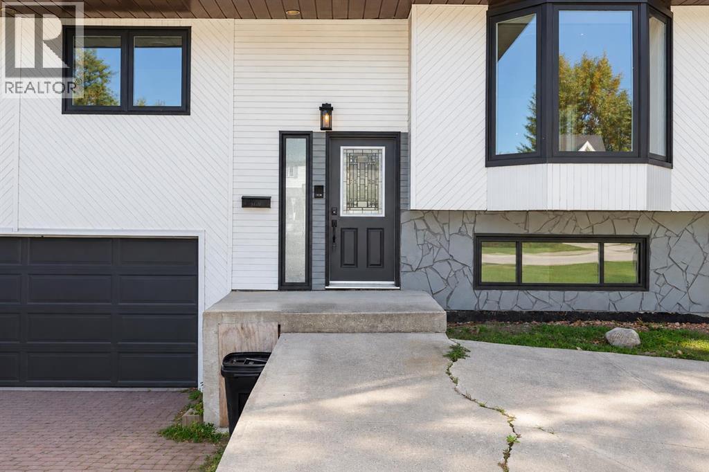 27 Gregson Crescent
