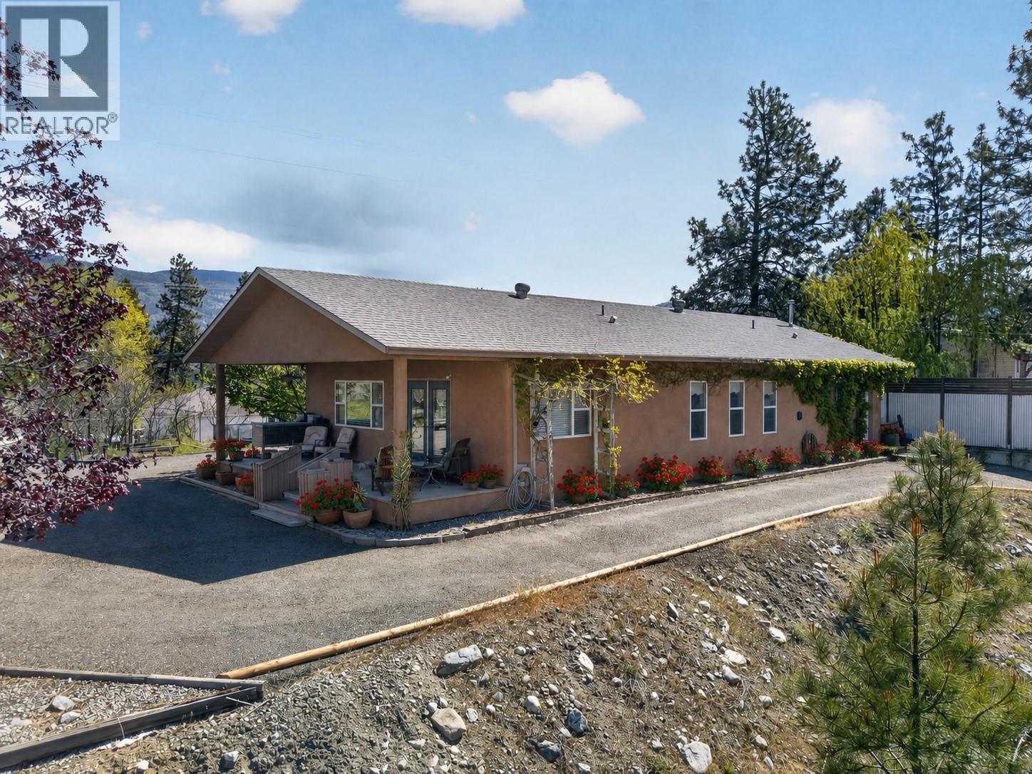 1705 Wallis Road