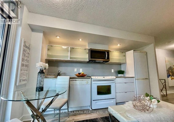 4K Spadina Ave, Toronto (Waterfront Communities), ON 3