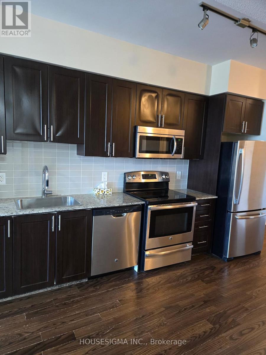 1423 - 7161 YONGE STREET