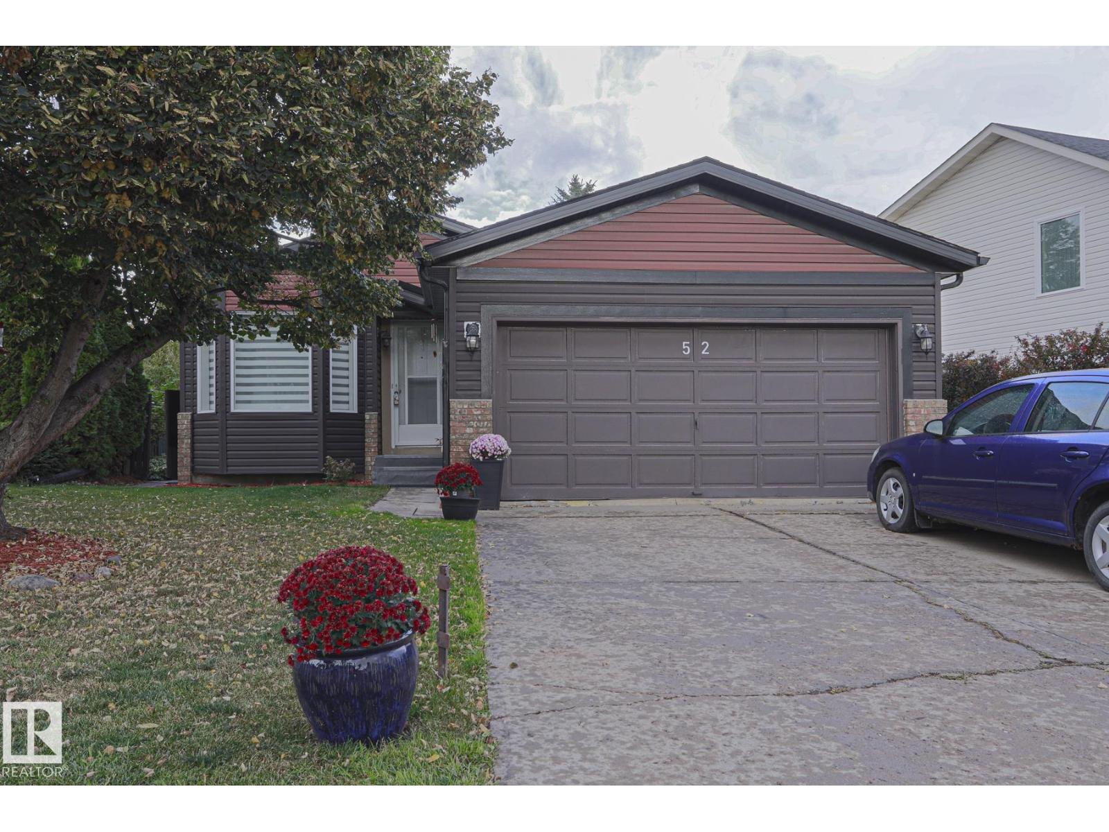 52 WESTLAKE DR