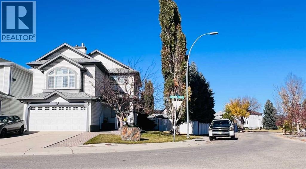 826 Applewood Drive SE