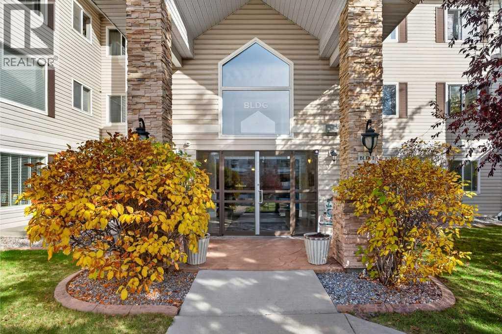 1202, 7451 Springbank Boulevard SW