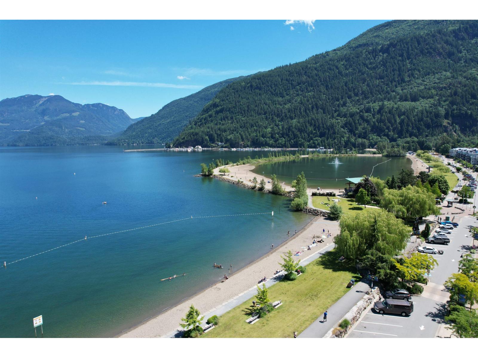 201 120 ESPLANADE AVENUE, Harrison Hot Springs