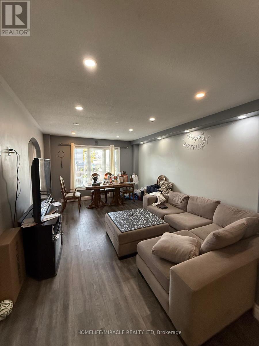 1475 HANOVER DRIVE