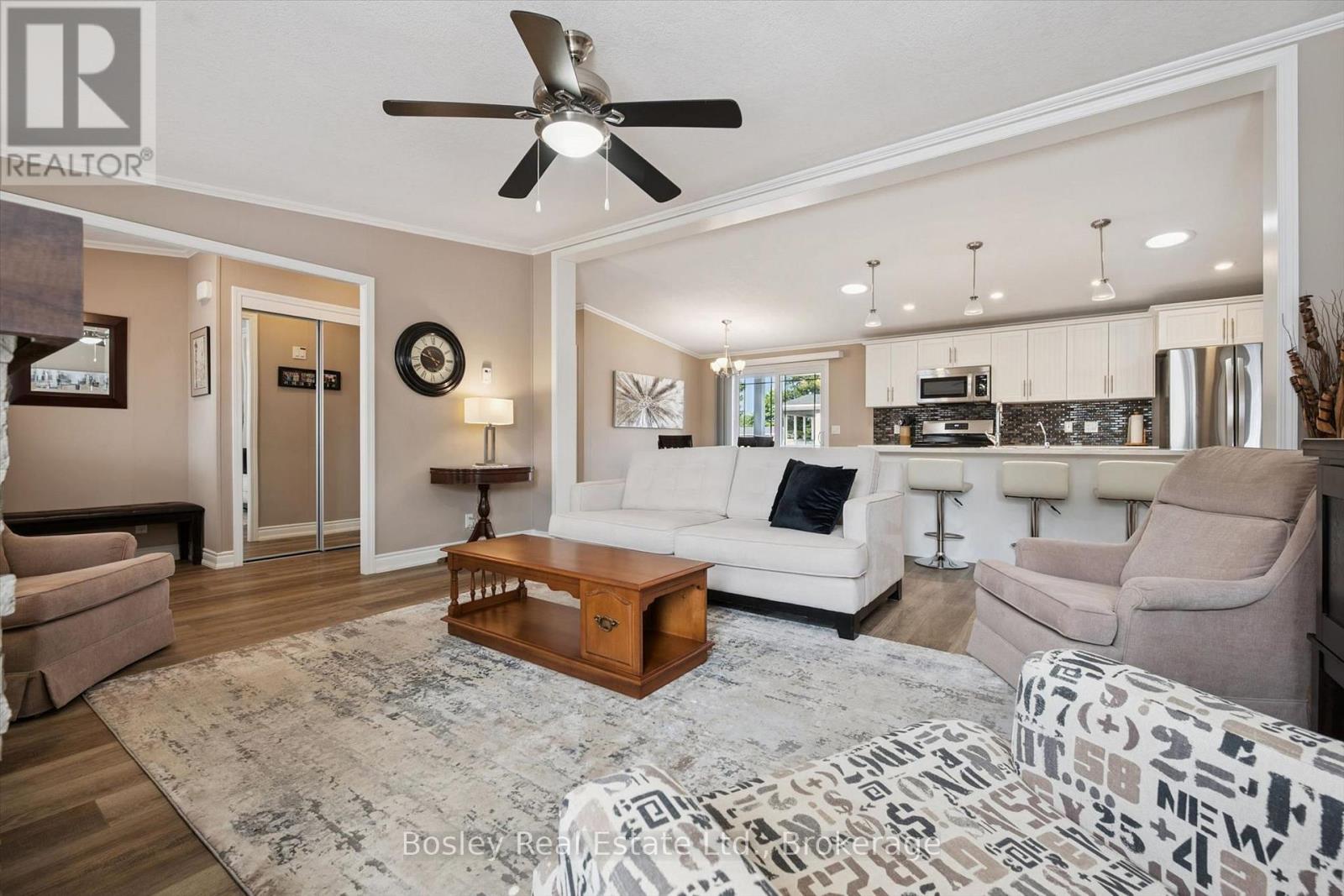 7 SUMAC STREET