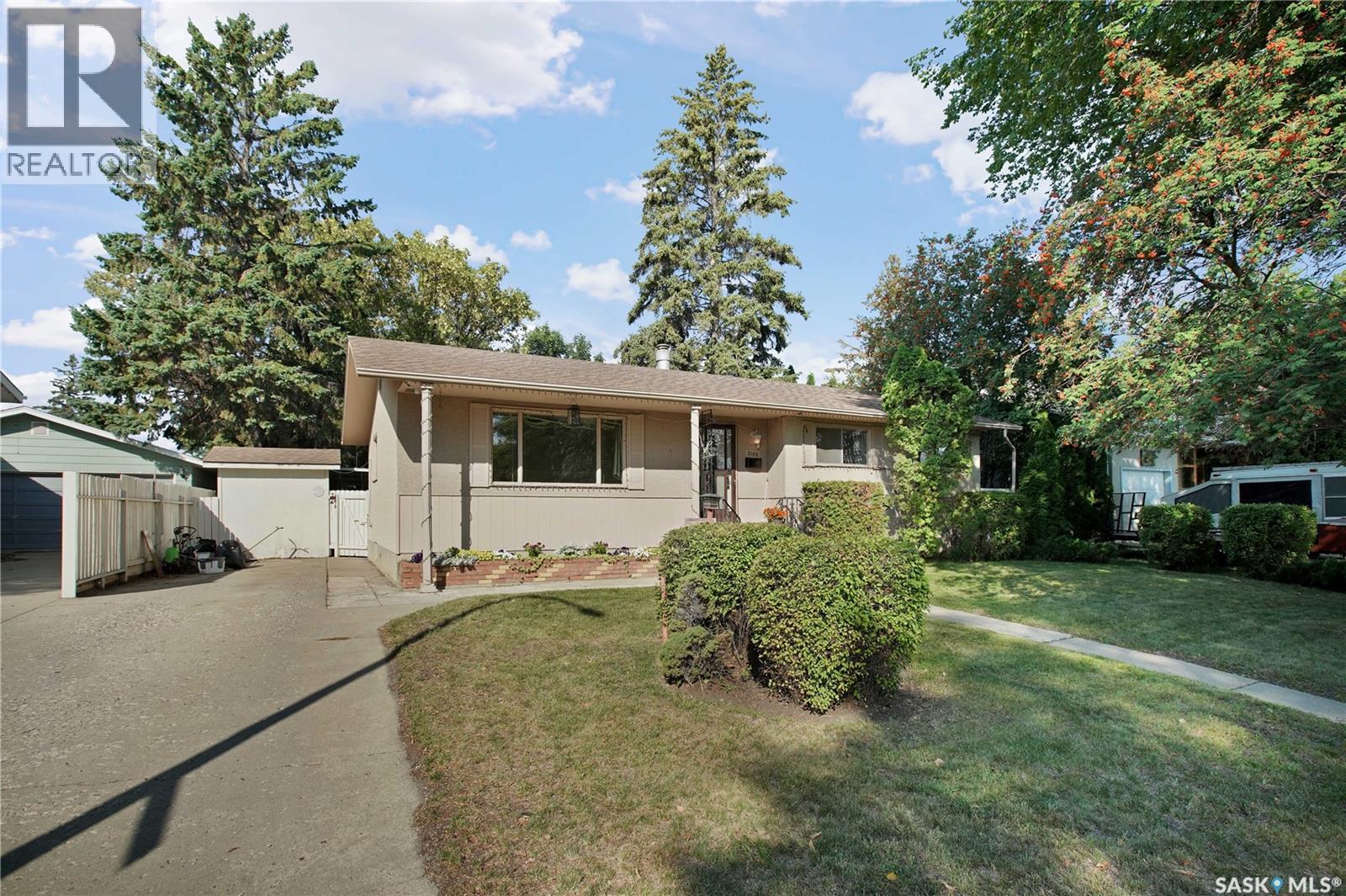 3166 Eastview