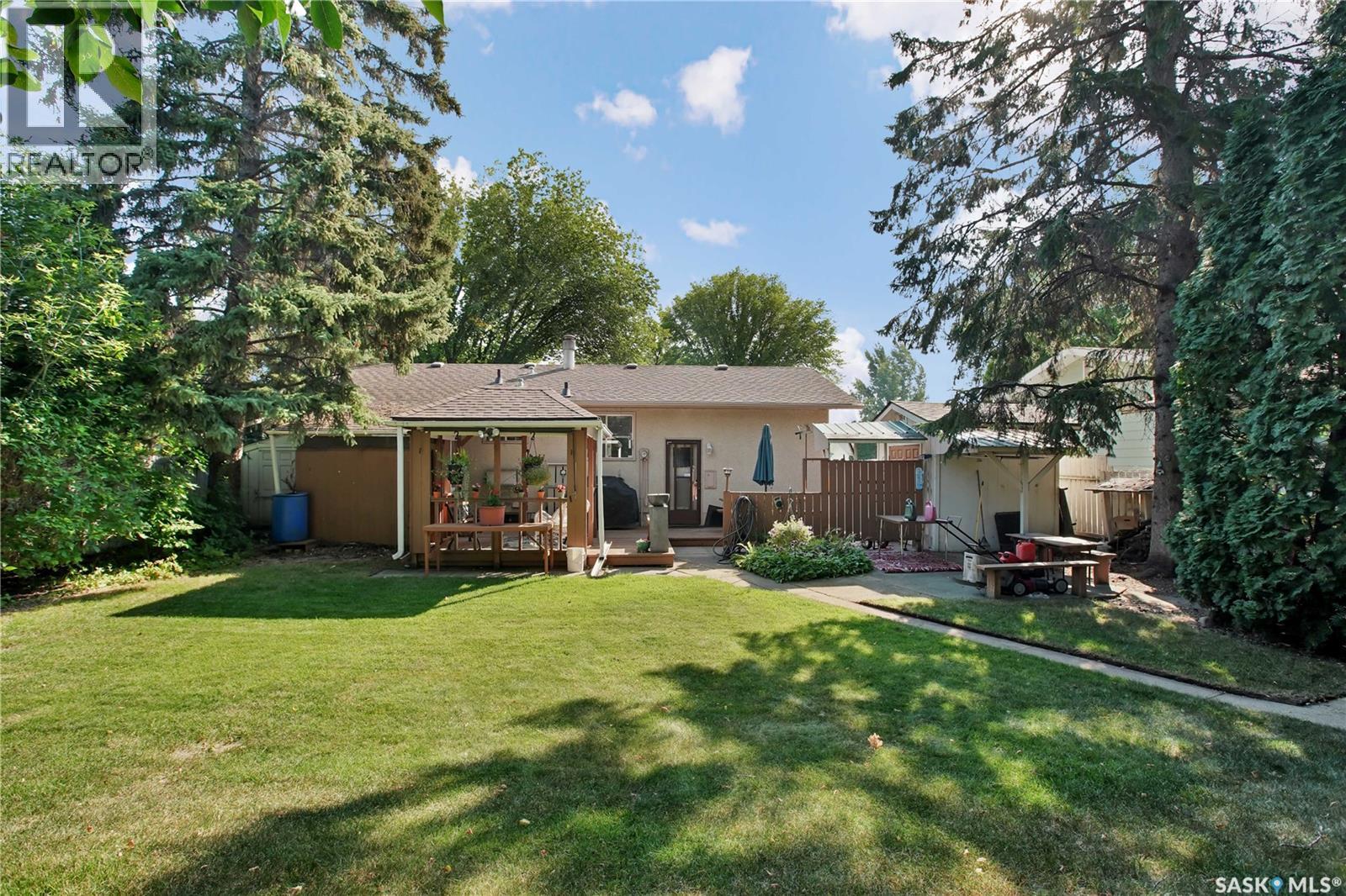 3166 Eastview