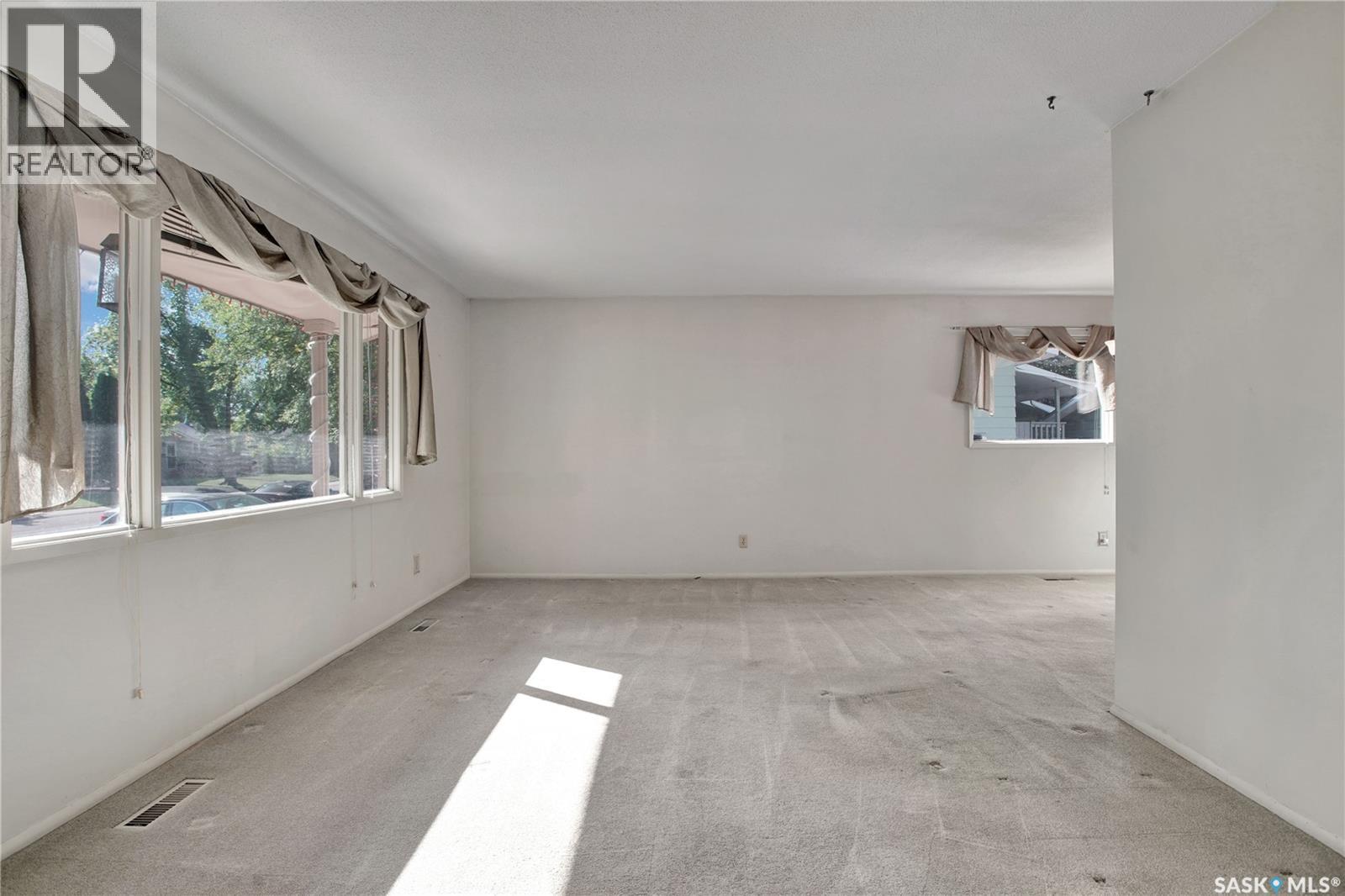 3166 Eastview
