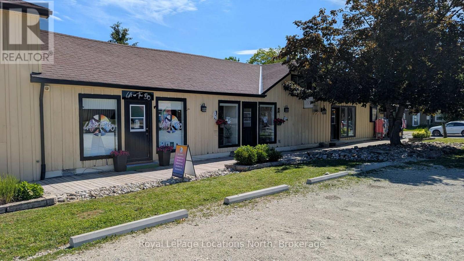 5 - 16 BRUCE STREET N