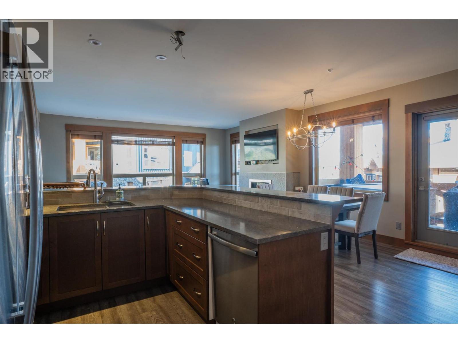 375 Raven Ridge Road Unit# 2208