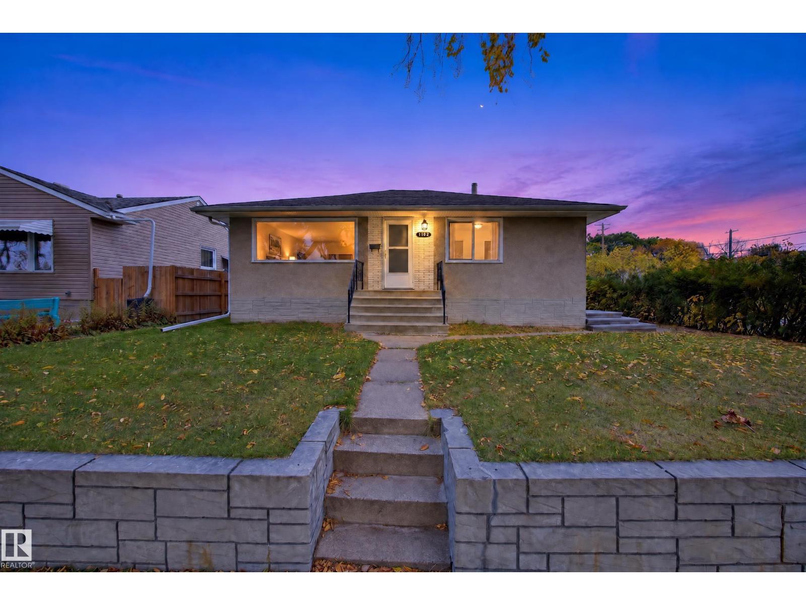 4402 116 AV NW NW