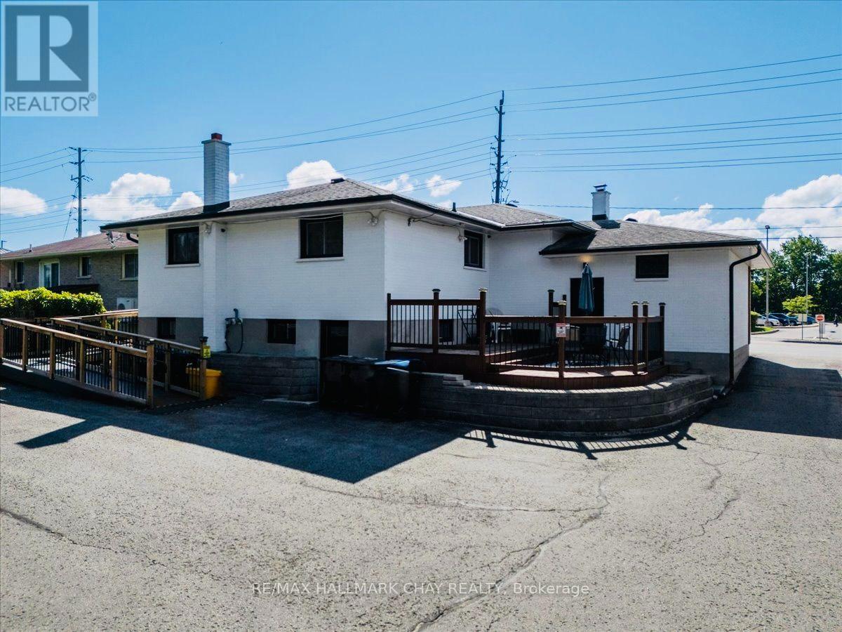 466 BIG BAY POINT ROAD