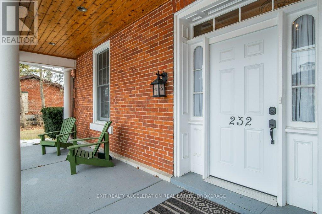 232 DUNDAS STREET W - Photo 3