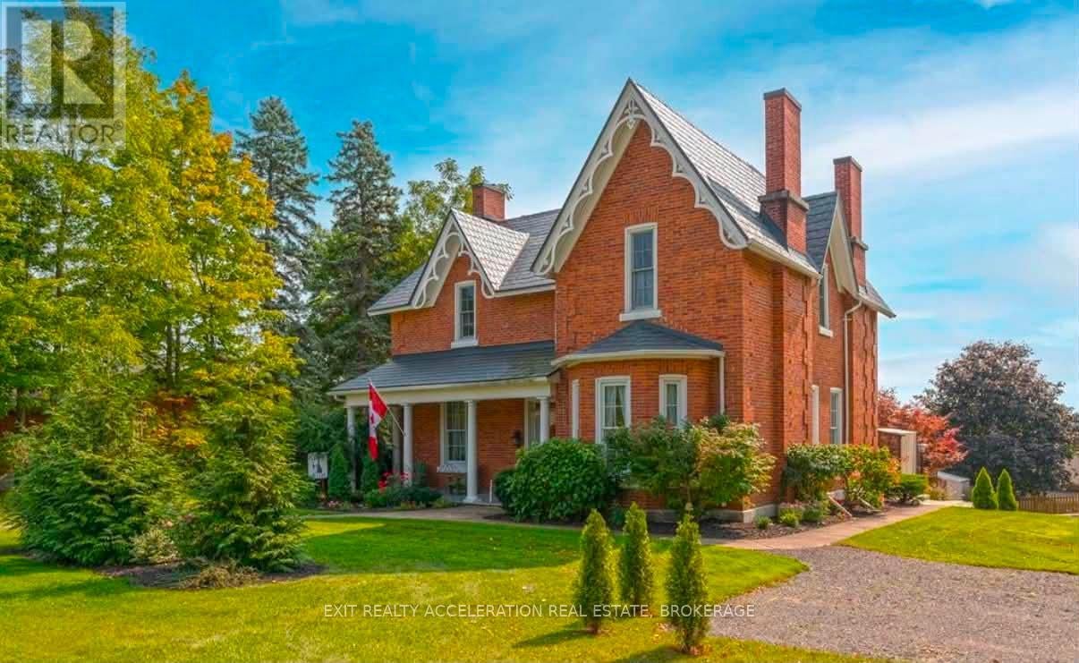 232 DUNDAS STREET W - Photo 2