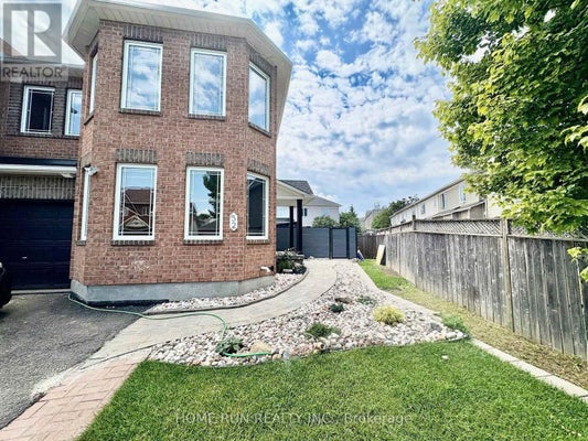 52 Collington St, Ottawa, ON 2