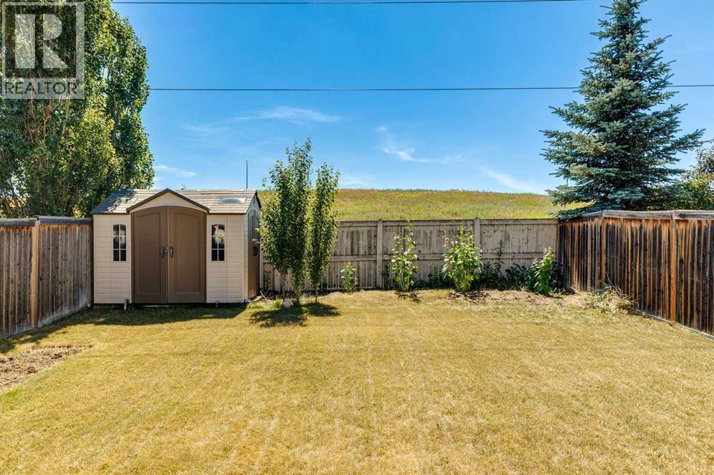 172 Kincora Drive NW