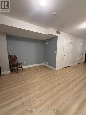 3304 Sunlight St, Mississauga (Churchill Meadows), ON 4