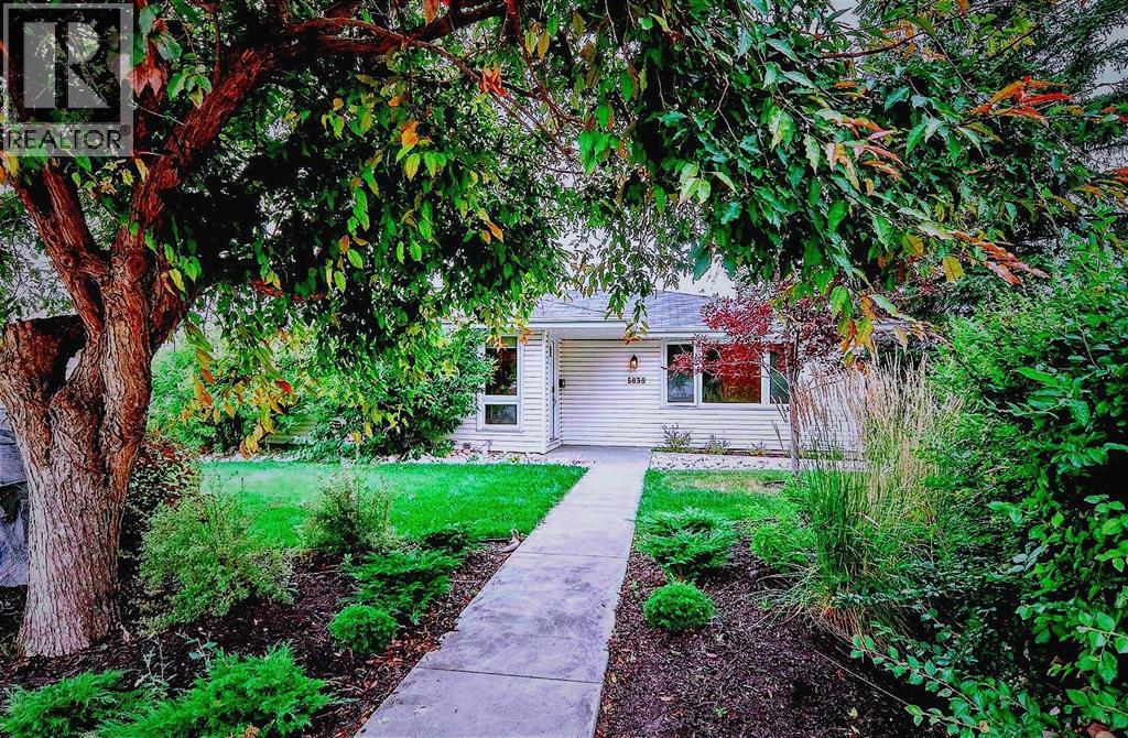 5839 Dalkeith Hill NW