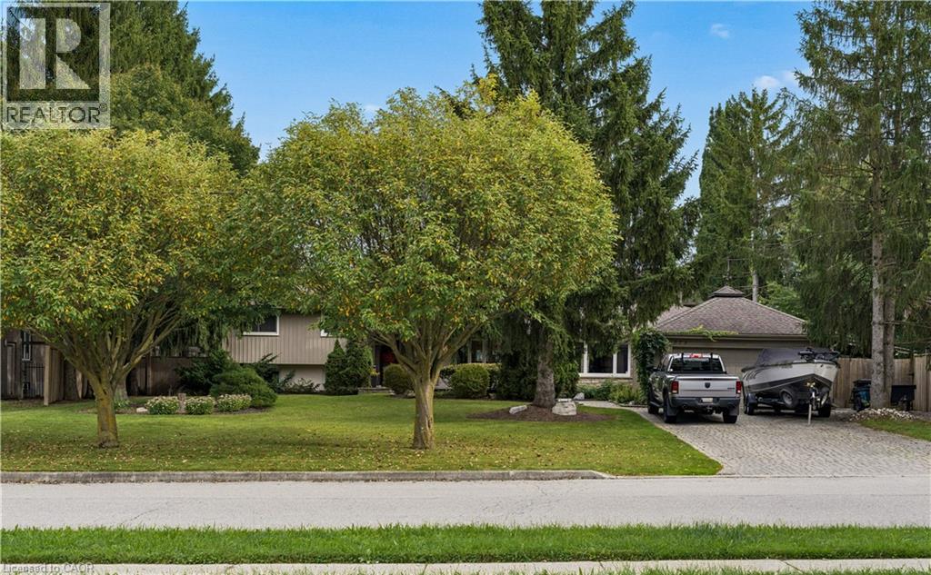 373 FORESTLAWN Road