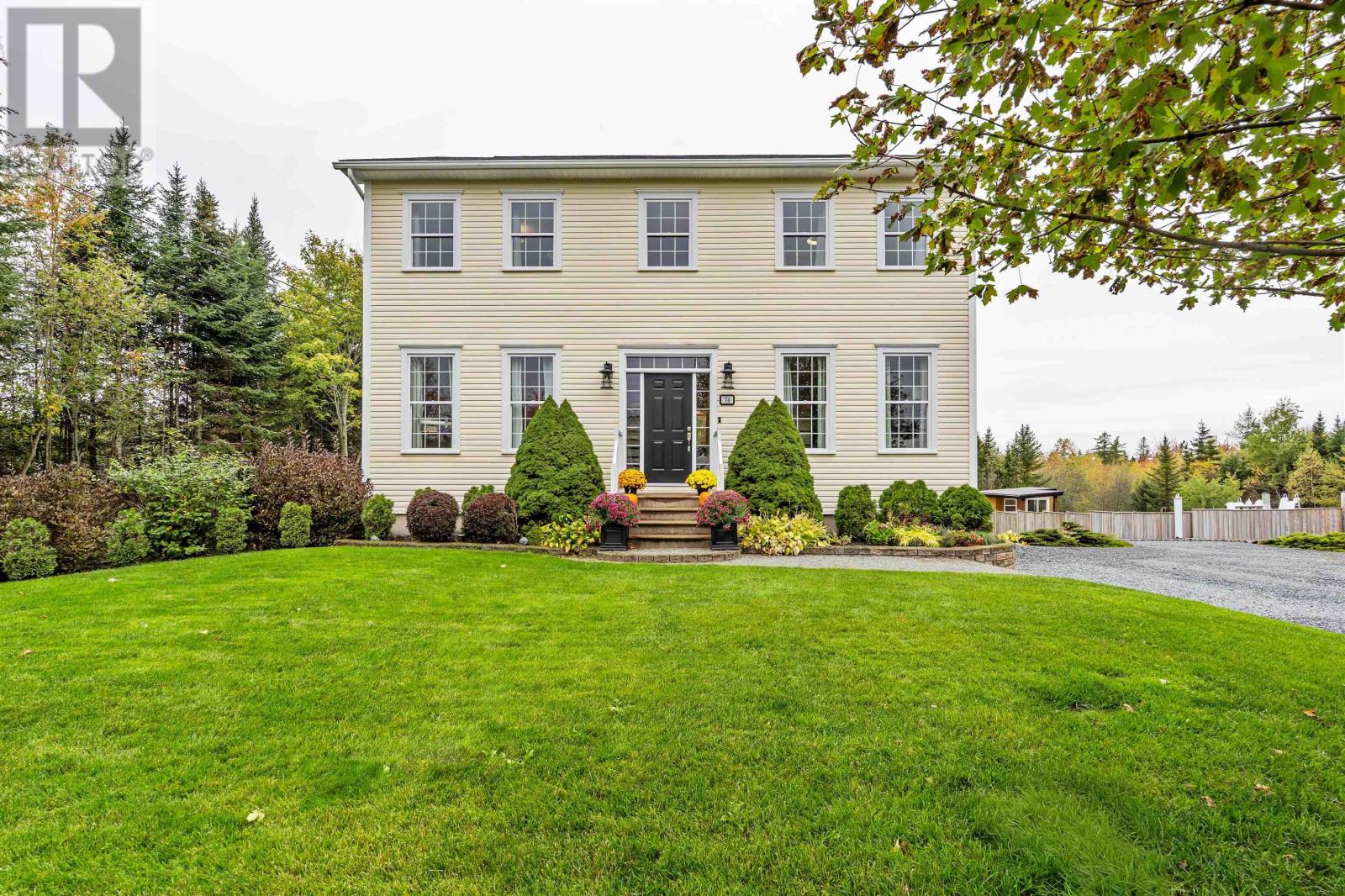 74 Bonavista Avenue