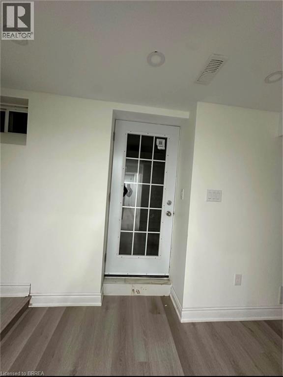 5 MUNRO Circle Unit# Lower