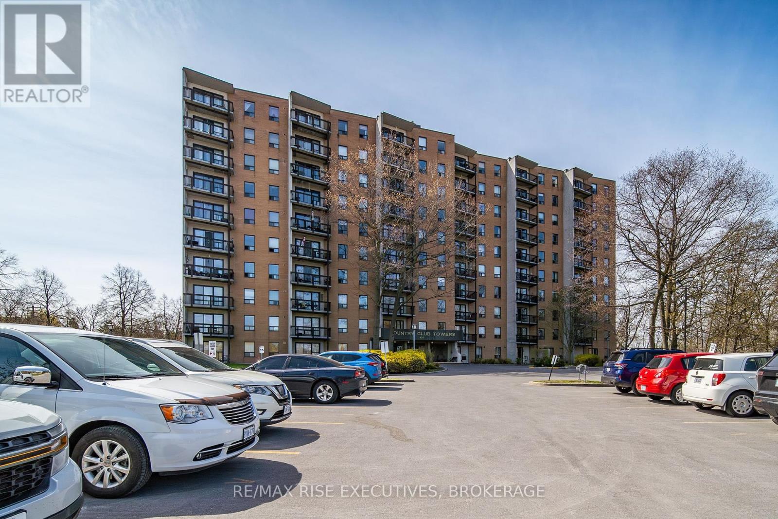 710 - 66 GREENVIEW DRIVE