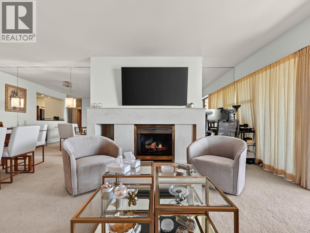 33 2236 FOLKESTONE WAY